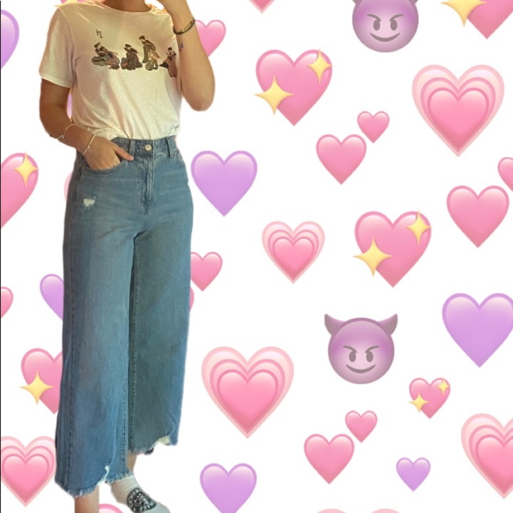 UNIQLO Wide Leg Cropped Jeans